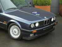 BMW Série 3 318 is 318is Sport seats Sunroof LSD - <small></small> 18.900 € <small>TTC</small> - #9
