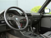 BMW Série 3 318 is 318is Sport seats Sunroof LSD - <small></small> 18.900 € <small>TTC</small> - #15