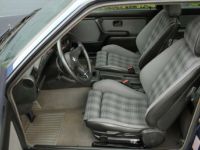 BMW Série 3 318 is 318is Sport seats Sunroof LSD - <small></small> 18.900 € <small>TTC</small> - #16