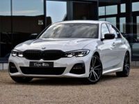 BMW Série 3 318 Saloon 318iA - M SPORT PAKKET - CAMERA - CARPLAY - LEDER - PDC - - <small></small> 32.500 € <small>TTC</small> - #1