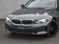 BMW Série 3 318 Saloon DA TOURING - SPORTSEATS - LIVECOCKPIT - CRUISECONTROL - <small></small> 26.990 € <small>TTC</small> - #2