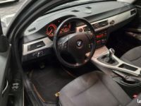 BMW Série 3 318d EDITION CONFORT - <small></small> 8.490 € <small>TTC</small> - #18