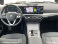 BMW Série 3 318d Touring Aut. Navi DAB Tempomat  - <small></small> 34.445 € <small>TTC</small> - #14