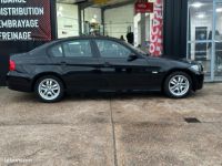 BMW Série 3 318i E90 160 000 KM consomme de l'huile - <small></small> 4.500 € <small>TTC</small> - #2