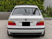 BMW Série 3 325 325iS M-Technic - <small></small> 20.900 € <small>TTC</small> - #4