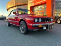 BMW Série 3 325 I E30 CABRIOLET ROUGE BOITE MECA 1987 - <small></small> 27.900 € <small>TTC</small> - #19