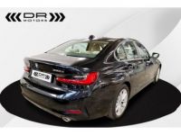 BMW Série 3 330 e ADVANTAGE - LEDER NAVI LED DAB HiFi - <small></small> 29.995 € <small>TTC</small> - #4