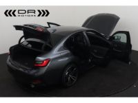 BMW Série 3 330 e ADVANTAGE - LEDER NAVI LED DAB HiFi - <small></small> 28.995 € <small>TTC</small> - #10