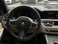 BMW Série 3 330 i Lim MSport AD Navi Soundsystem LED  - <small></small> 35.988 € <small>TTC</small> - #11