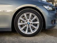 BMW Série 3 330i E92 3.0 272 ch - <small></small> 18.900 € <small>TTC</small> - #33