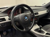 BMW Série 3 E90 335i 3.0 306 ch Sellerie Alcantara / Tissus BVM Française Fiabilisé - <small></small> 21.990 € <small>TTC</small> - #7