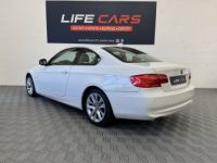 BMW Série 3 (E92) coupe 330dA 245ch Luxe harman kardon 2eme main entretien à jour - <small></small> 18.990 € <small>TTC</small> - #8