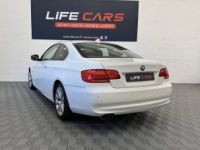 BMW Série 3 (E92) coupe 330dA 245ch Luxe harman kardon 2eme main entretien à jour - <small></small> 18.990 € <small>TTC</small> - #9