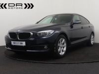 BMW Série 3 Gran Turismo  318 dA - GT NAVI LEDER LED 44.980km!!! - <small></small> 22.995 € <small>TTC</small> - #1