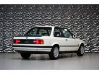BMW Série 3 SERIE 318 is E30 136ch - <small></small> 19.990 € <small>TTC</small> - #5