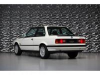 BMW Série 3 SERIE 318 is E30 136ch - <small></small> 19.990 € <small>TTC</small> - #7