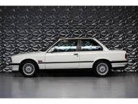 BMW Série 3 SERIE 318 is E30 136ch - <small></small> 19.990 € <small>TTC</small> - #8