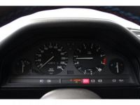 BMW Série 3 SERIE 318 is E30 136ch - <small></small> 19.990 € <small>TTC</small> - #12