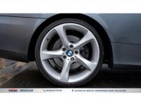 BMW Série 3 SERIE 335i Cabriolet / DKG / Francaise - <small></small> 19.900 € <small>TTC</small> - #14