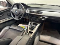 BMW Série 3 SERIE COUPE (E92) 320I 170CH CONFORT - <small></small> 12.990 € <small>TTC</small> - #8