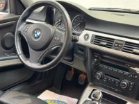 BMW Série 3 SERIE COUPE (E92) 320I 170CH CONFORT - <small></small> 12.990 € <small>TTC</small> - #9