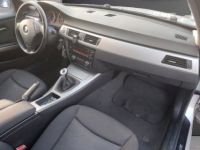 BMW Série 3 SERIE E90 318i 129ch Confort - <small></small> 8.990 € <small>TTC</small> - #9