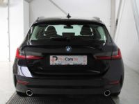 BMW Série 3 Touring 318 318i ~ Navi Led PDC Leder Top Deal - <small></small> 27.990 € <small>TTC</small> - #5