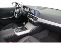 BMW Série 3 Touring 318 d ADVANTAGE - LED NAVI LEDER DAB - <small></small> 23.995 € <small>TTC</small> - #15