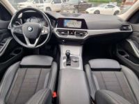 BMW Série 3 Touring 318 d TOURING-SPORT LINE-PANO-Bte AUTO-FULL LED-NAVI - <small></small> 28.990 € <small>TTC</small> - #17