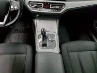 BMW Série 3 Touring 318dA MH 150ch Business Design - <small></small> 23.990 € <small>TTC</small> - #9