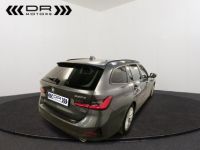 BMW Série 3 Touring 330 e ADVANTAGE - NAVI KEYLESS ENTRY PANODAK DAB HIFI - <small></small> 27.995 € <small>TTC</small> - #4