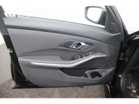 BMW Série 3 Touring 330 e ADVANTAGE - NAVI LED LEDER - <small></small> 29.995 € <small>TTC</small> - #40