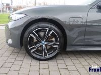 BMW Série 3 Touring 330 E BREAK 4X4 M-SPORT PANO DRIV PRO - <small></small> 51.950 € <small>TTC</small> - #4