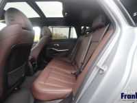 BMW Série 3 Touring 330 E BREAK 4X4 M-SPORT PANO FACELIFT 19 - <small></small> 44.950 € <small>TTC</small> - #23