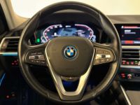 BMW Série 3 Touring 330 e Plug-in hybrid Sport-Trekhaak-ActCruise. - <small></small> 33.900 € <small>TTC</small> - #17