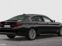 BMW Série 5 520d DA PA HuD LC PROF SHZ 18 LMR  - <small></small> 39.790 € <small>TTC</small> - #2