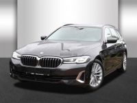 BMW Série 5 520i Touring Luxury Line Innovationsp. - <small></small> 41.660 € <small>TTC</small> - #1