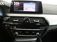 BMW Série 5 530 iA - LED NAVI PROFESSIONAL COCKPIT ALU 18" - <small></small> 28.495 € <small>TTC</small> - #17