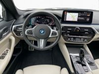 BMW Série 5 530e Touring M Sport Pro LC Pro Laser HUD  - <small></small> 42.850 € <small>TTC</small> - #13