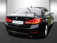 BMW Série 5 530e xDrive Luxury Line Innovationsp.  - <small></small> 33.990 € <small>TTC</small> - #2