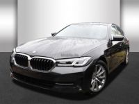 BMW Série 5 530e xDrive Navi Leder Bluetooth PDC MP3  - <small></small> 43.770 € <small>TTC</small> - #2