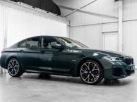 BMW Série 5 545 Saloon e Hybrid M Sport Individual Goodwoodgrün HeadUp - <small></small> 56.990 € <small>TTC</small> - #6