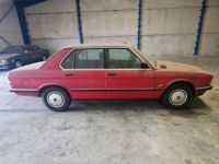 BMW Série 5 SERIE (E28) 520I 6 CYLINDRES BOITE MECANIQUE - <small></small> 7.900 € <small>TTC</small> - #4