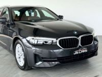 BMW Série 5 Touring 518 dA 1ERPRO COCKPIT CAMERA ATTELAGE CUIR TVA - <small></small> 27.990 € <small>TTC</small> - #9