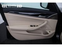 BMW Série 5 Touring 520 dA - NAVI LEDER PANODAK KEYLESS ENTRY - <small></small> 23.995 € <small>TTC</small> - #42