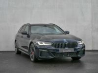BMW Série 5 Touring 520 e - PLUG-IN - PANO - M-PACK - SPORT SEATS - LEDER - CARPLAY - - <small></small> 49.950 € <small>TTC</small> - #4