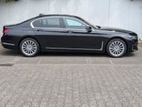 BMW Série 7 740d xDrive Sieges-S Massage Laser Pano - <small></small> 47.990 € <small>TTC</small> - #2