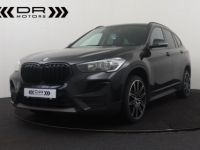 BMW X1 16d sDrive FACELIFT - ADVANTAGE BUSINESS NAVI TOPSTAAT - <small></small> 18.995 € <small>TTC</small> - #1