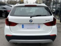 BMW X1 E84 LUXE XDRIVE 23D 2.0 204 Cv BOITE AUTO CUIR TOIT OUVRANT GPS CRIT AIR 2 - GARANTIE 1 AN - <small></small> 15.970 € <small>TTC</small> - #4