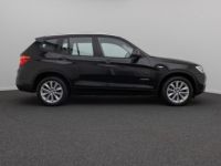 BMW X3 BMW X3 XDrive 30d 258Ch Caméra HiFi DriveAss Navi Attelage / 16 - <small></small> 29.500 € <small>TTC</small> - #33